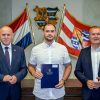 Ministar Bačić uručio odluku za daljnje uređenje cesta na području općine Trnovec Bartolovečki